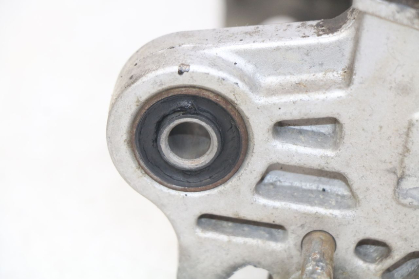 photo de MOTORBLOCK-UNTERTEIL TNT MOTOR ROMA 10' 4T 50 (2019 - 2022) - Details der Befestigungspunkte