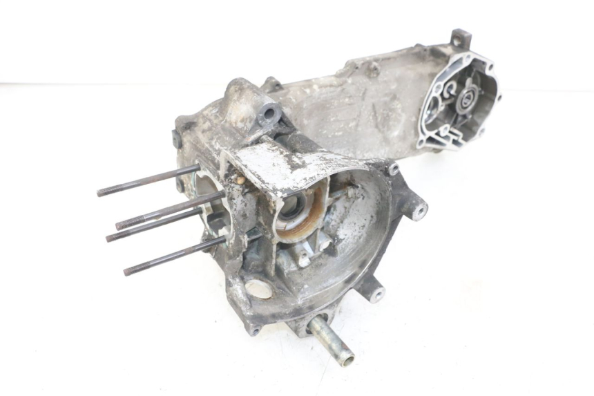 photo de UNTERER MOTORBLOCK KEEWAY RY6 2T 50 (2011 - 2019) - Details der Befestigungspunkte