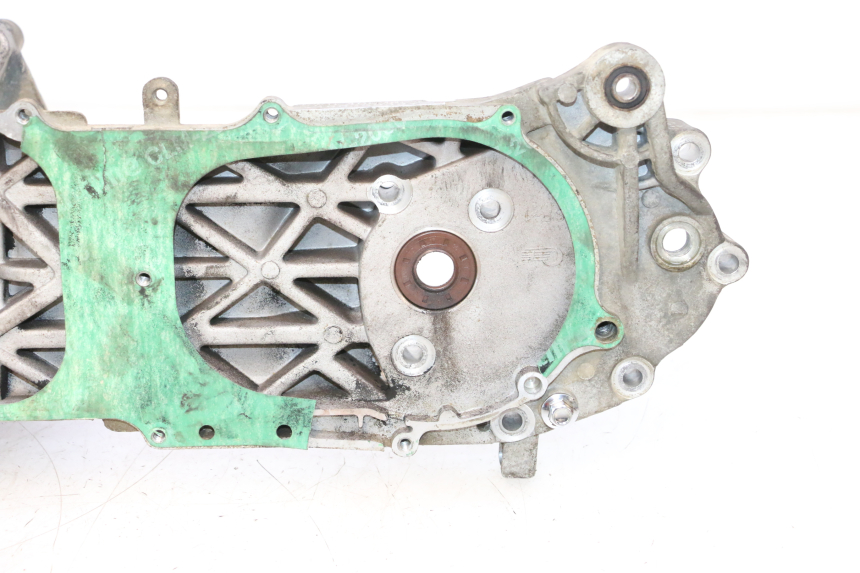 photo de UNTERER MOTORBLOCK KEEWAY RY6 2T 50 (2011 - 2019) - Weitere Ansicht des Artikels