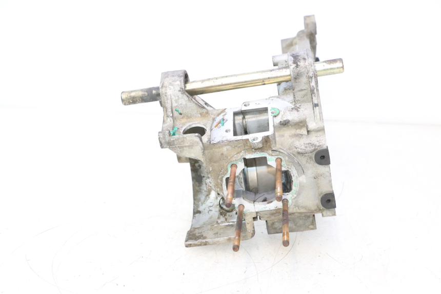 photo de UNTERER MOTORBLOCK KEEWAY RY6 2T 50 (2011 - 2019) - Kennzeichnungen und Originalreferenzen