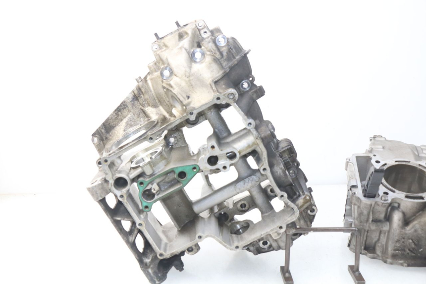 photo de KURBELGEHÄUSE BMW S RR ABS S1000RR 1000 (2009 - 2011) - Charakteristische Merkmale