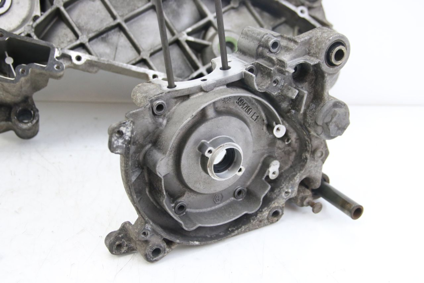 photo de MOTORBLOCK-UNTERTEIL APRILIA SCARABEO 4T 50 (2009 - 2017) - Technische Nahaufnahme