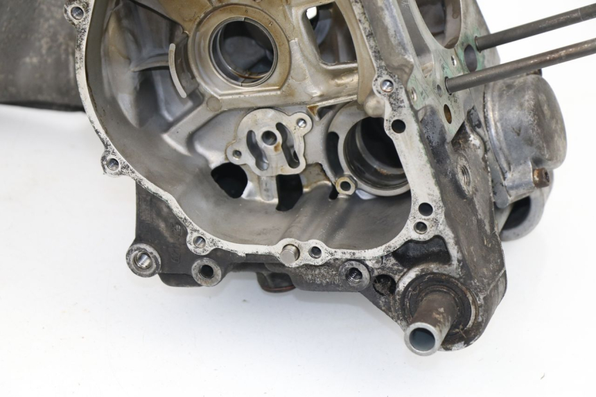 photo de KURBELGEHÄUSE APRILIA SCARABEO GT 125 (1999 - 2007) - Alternativer Blickwinkel