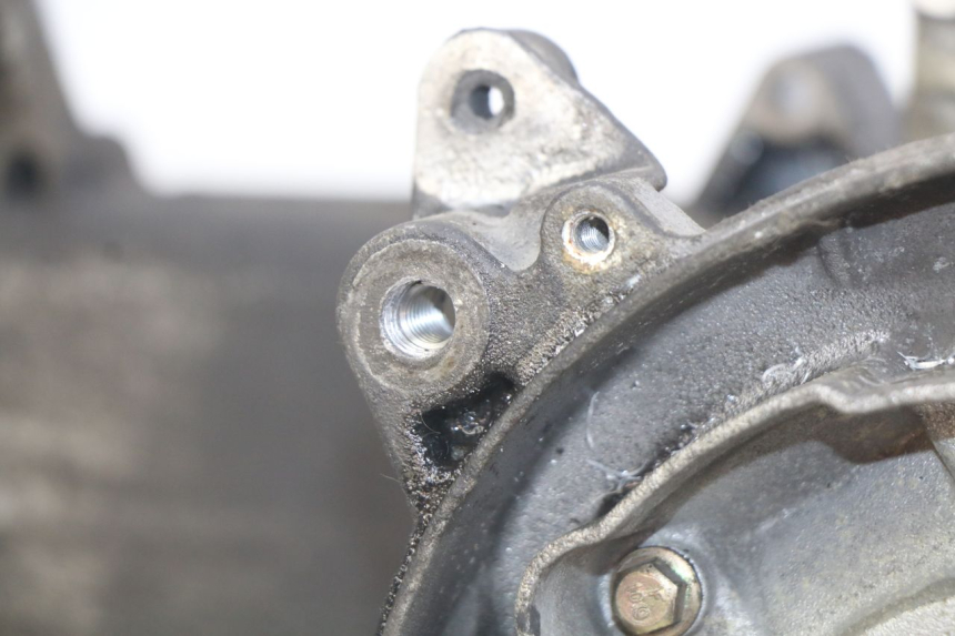 photo de UNTERER MOTORBLOCK APRILIA SCARABEO 100 (2003 - 2012) - Alternative Perspektive