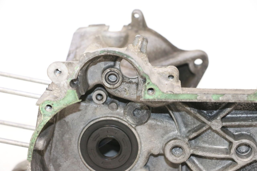 photo de KURBELGEHÄUSE HONDA SCV LEAD 100 (2003 - 2007) - Charakteristische Merkmale