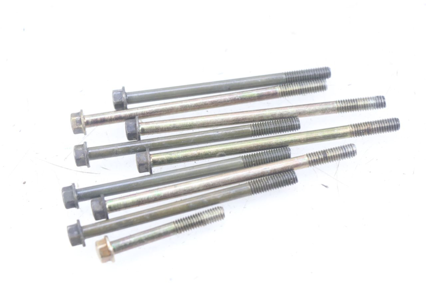 photo de MOTORBLOCKGEHäUSE KYMCO SENTO 100 (2008 - 2013) - Fokus auf die Struktur