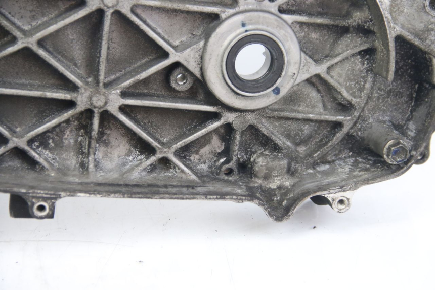 photo de UNTERER MOTORBLOCK SUZUKI SIXTEEN 125 (2008 - 2010) - Zoom auf Komponenten