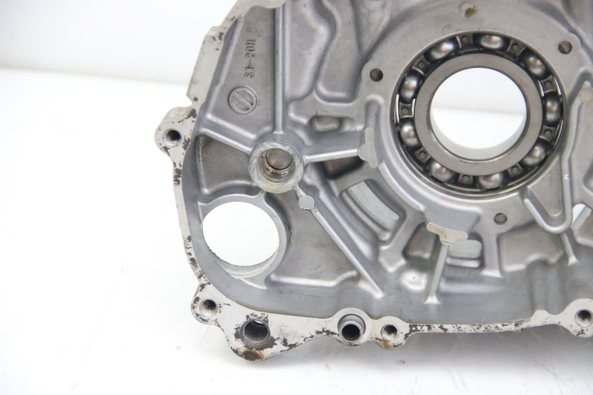 photo de UNTERER MOTORBLOCK SUZUKI SIXTEEN 125 (2008 - 2010) - Oberflächenzustand und Material