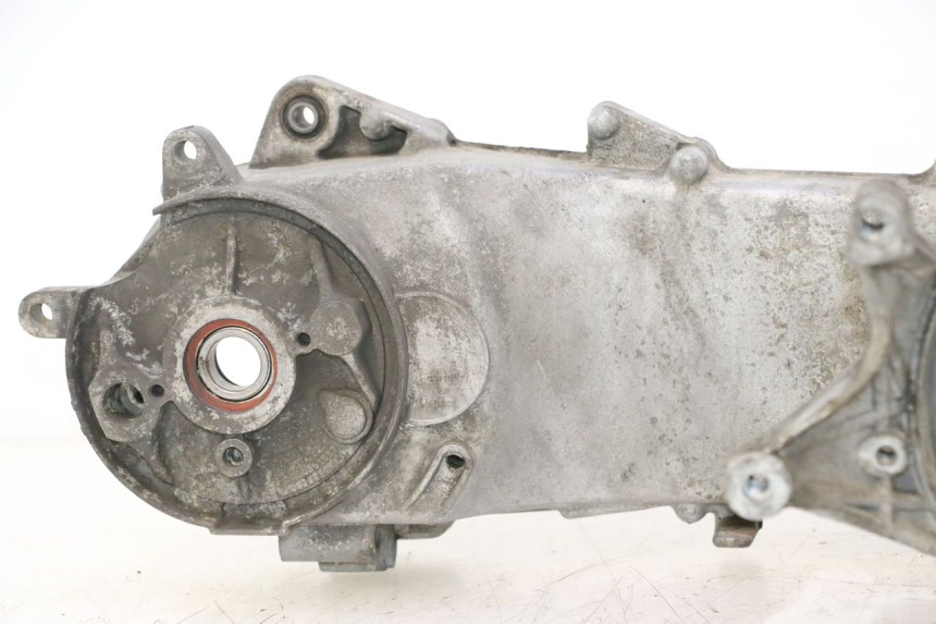 photo de MOTORBLOCK-UNTERTEIL PEUGEOT SPEEDFIGHT LC 50 (1996 - 2002) - Details der Befestigungspunkte