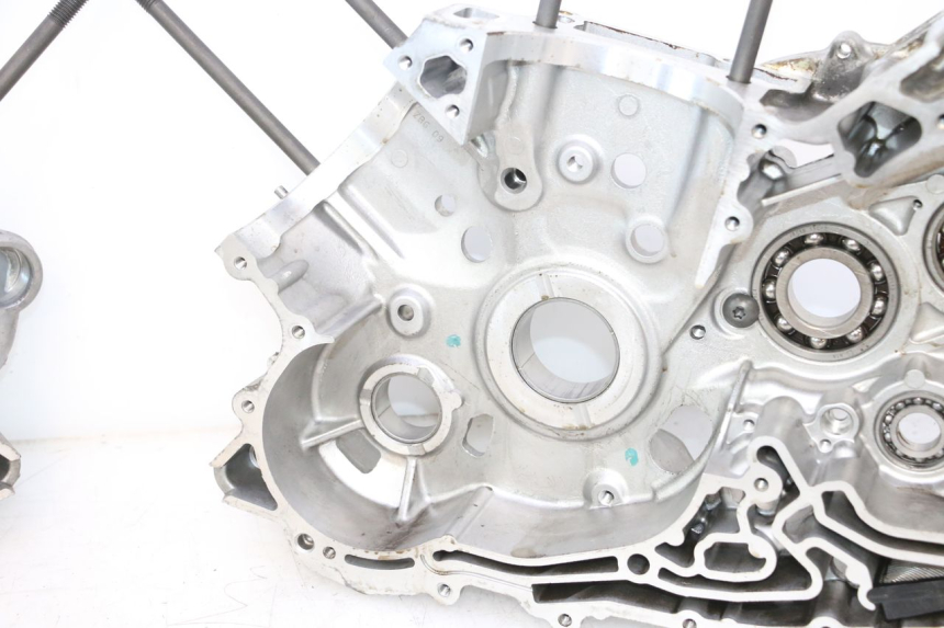 photo de KURBELGEHÄUSE CAN-AM SPYDER RS 1000 (2008 - 2012) - Details der Befestigungspunkte