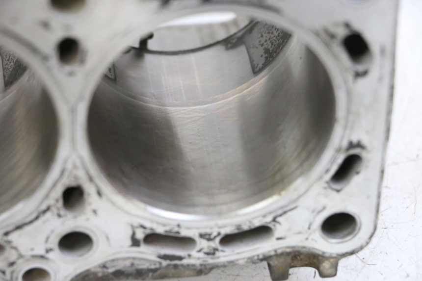 photo de KURBELGEHÄUSE SUZUKI GSR 750 (2011 - 2017) - Hochauflösende Nahaufnahme