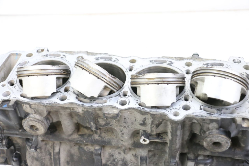 photo de KURBELGEHÄUSE SUZUKI GSR 750 (2011 - 2017) - Alternativer Blickwinkel