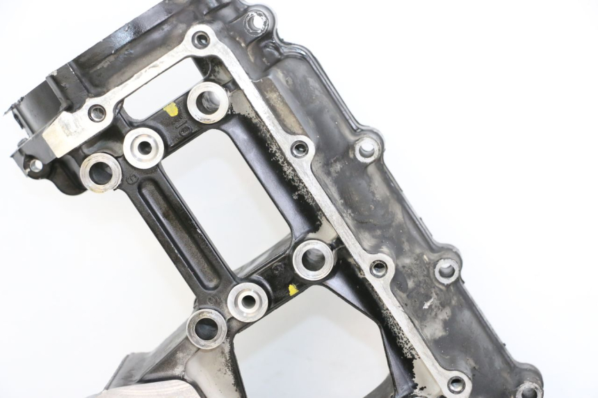 photo de KURBELGEHÄUSE SUZUKI GSR 750 (2011 - 2017) - Details der Befestigungspunkte