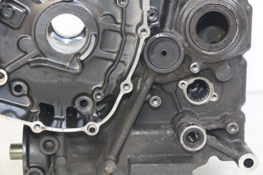 photo de UNTERER MOTORBLOCK SUZUKI SV N 650 (1999 - 2002) - Kennzeichnungen und Originalreferenzen