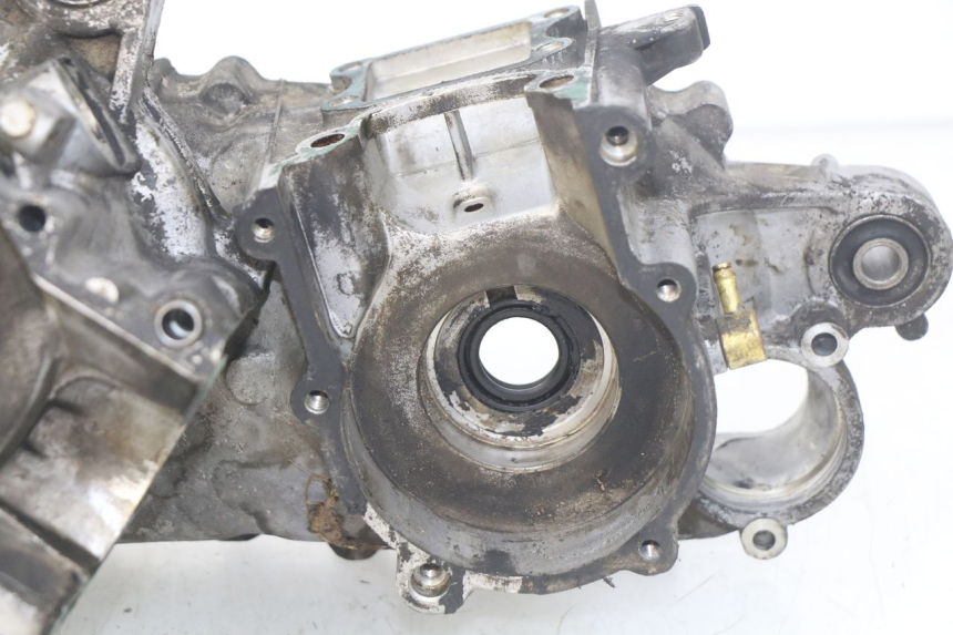 photo de UNTERER MOTORBLOCK PEUGEOT SV 125 (1991 - 1994) - Weitere Ansicht des Artikels