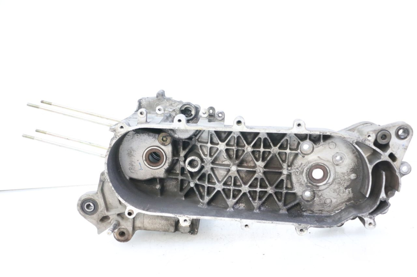 photo de MOTORBLOCK-UNTERTEIL SYM ORBIT III 3 4T 50 (2018 - 2021) - Details der Befestigungspunkte