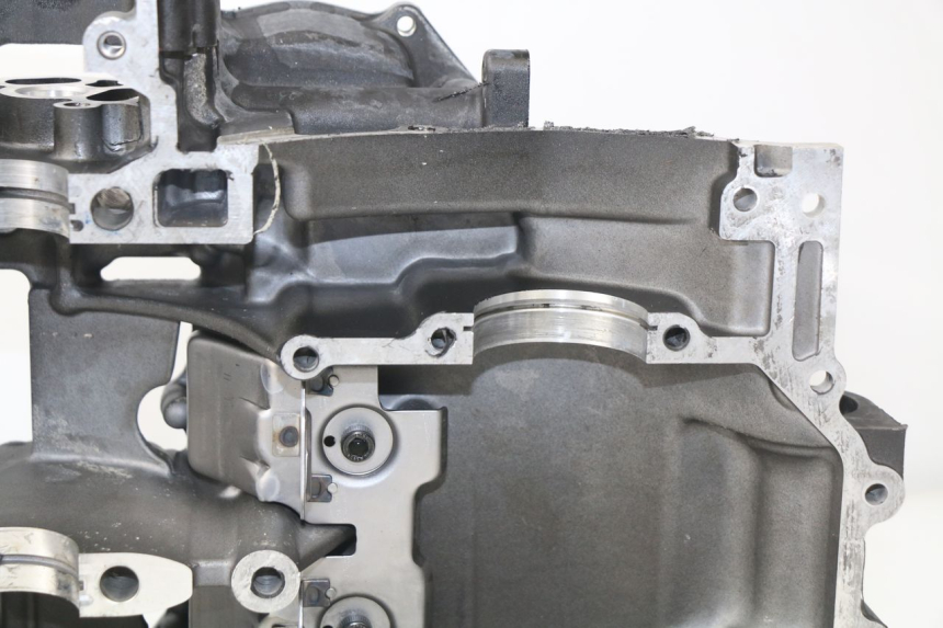 photo de KURBELGEHÄUSE YAMAHA TDM ABS 900 (2002 - 2014) - Fokus auf die Struktur