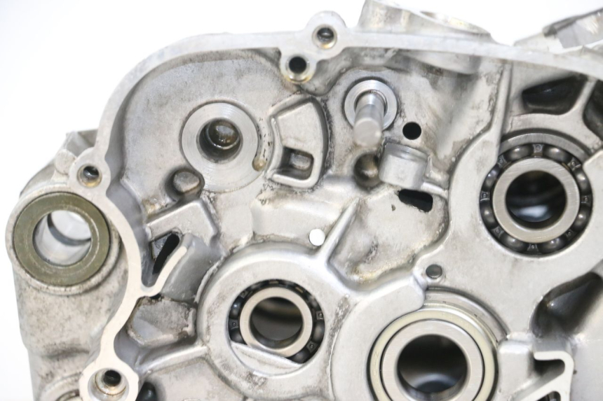 photo de UNTERER MOTORBLOCK YAMAHA TDR DELTABOX 125 (1997 - 2003) - Details der Befestigungspunkte