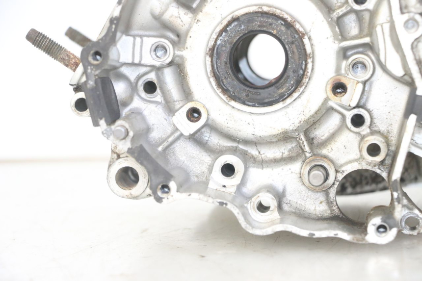 photo de UNTERER MOTORBLOCK YAMAHA TDR DELTABOX 125 (1997 - 2003) - Kennzeichnungen und Originalreferenzen