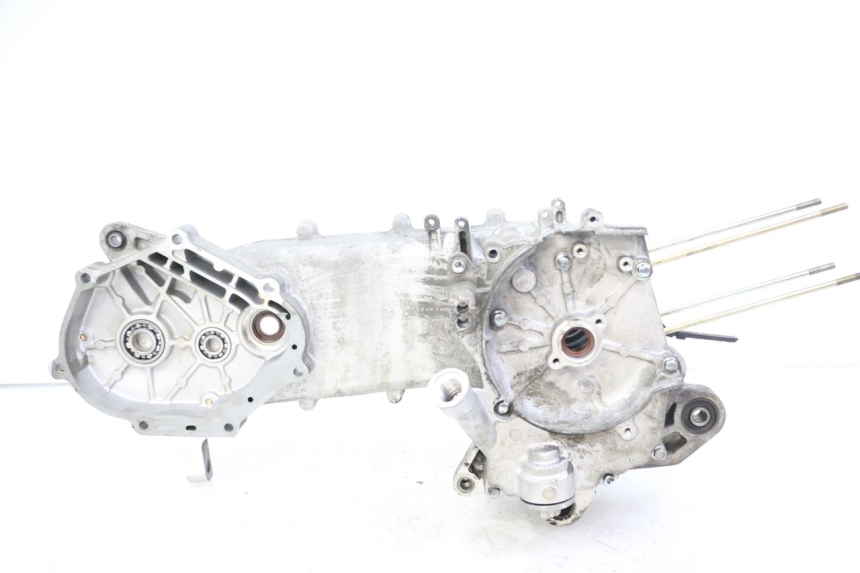 photo de UNTERER MOTORBLOCK PEUGEOT TWEET 4T 50 (2018 - 2022) - Detaillierte Sichtprüfung