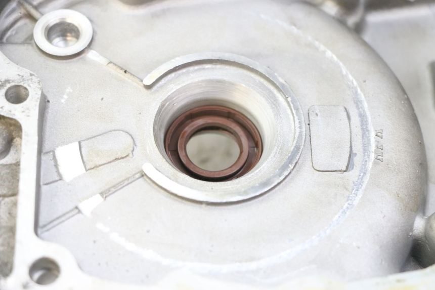 photo de UNTERER MOTORBLOCK PEUGEOT TWEET 4T 50 (2018 - 2022) - Technische Nahaufnahme