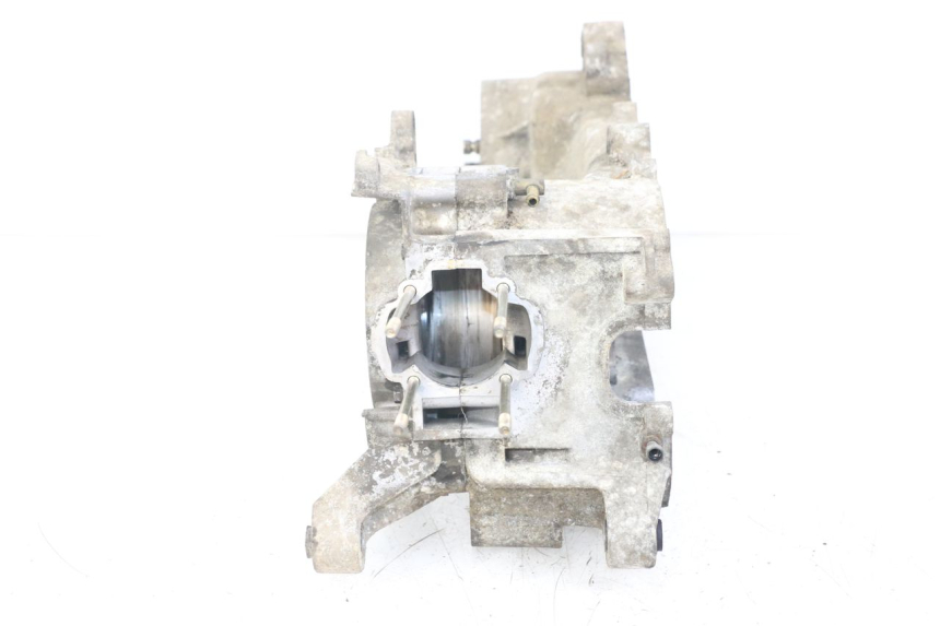 photo de UNTERER MOTORBLOCK PIAGGIO TYPHOON 80 (1994 - 1997) - Technische Nahaufnahme