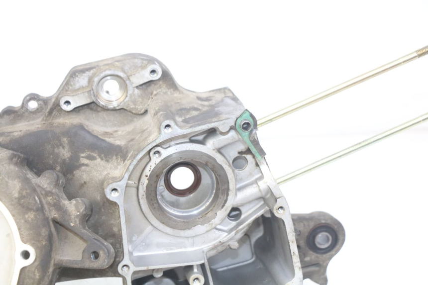 photo de MOTORBLOCK-UNTERTEIL PEUGEOT V-CLIC VCLIC 50 (2007 - 2013) - Profilansicht des Ersatzteils