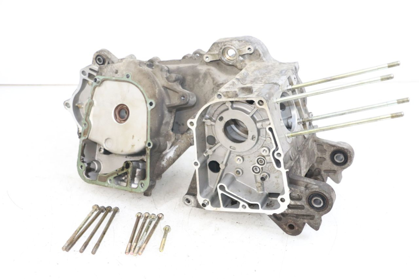 photo de MOTORBLOCK-UNTERTEIL PEUGEOT V-CLIC VCLIC 50 (2007 - 2013) - Hochauflösende Nahaufnahme