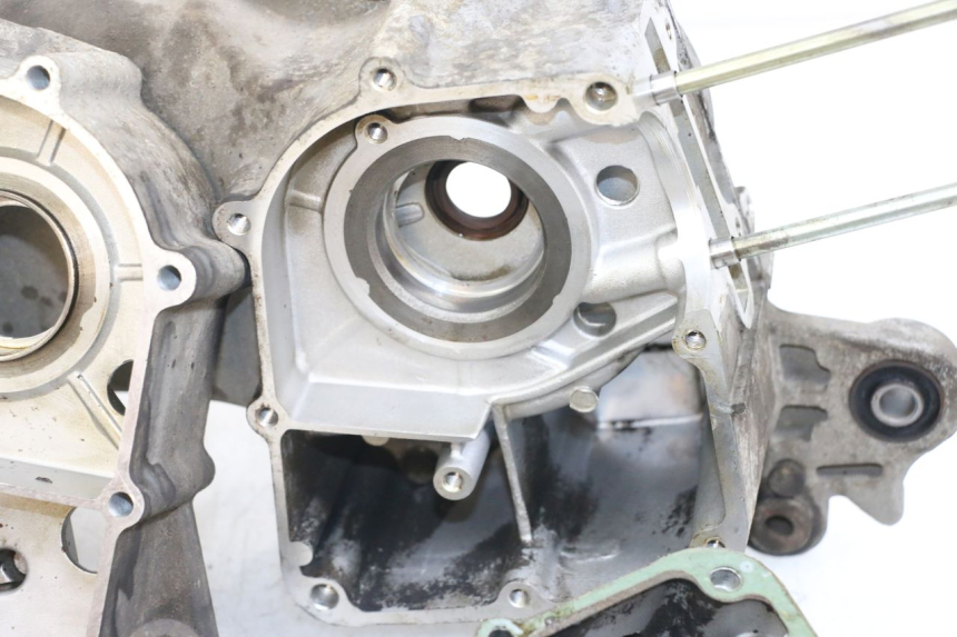 photo de MOTORBLOCK-UNTERTEIL PEUGEOT V-CLIC VCLIC 50 (2007 - 2013) - Qualität der Gebrauchtware