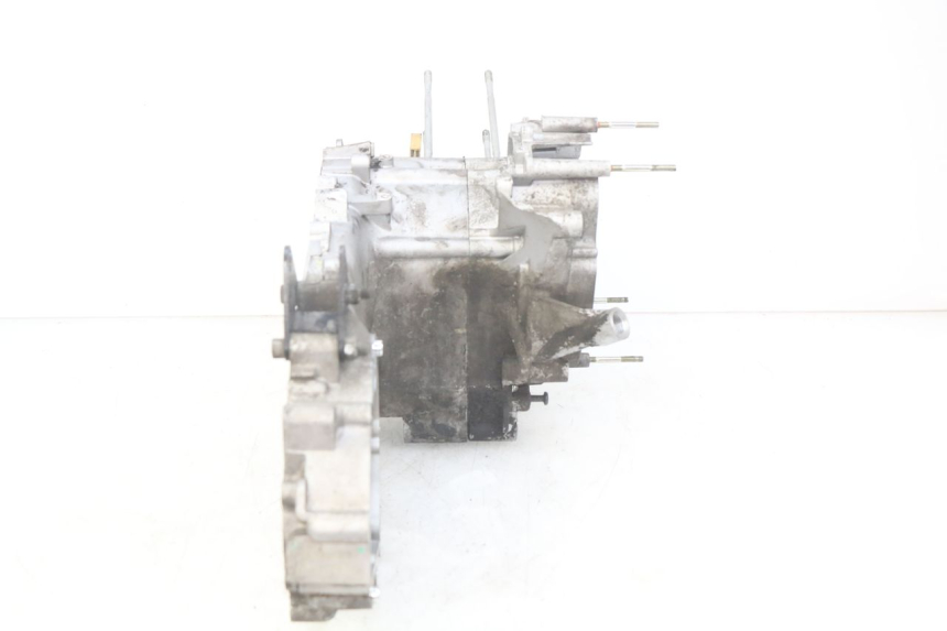 photo de MOTORBLOCK-UNTERTEIL PIAGGIO VESPA GTS IGET ABS 125 (2017 - 2023) - Weitere Ansicht des Artikels