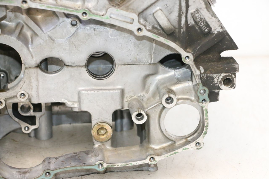 photo de KURBELGEHÄUSE HONDA VFR FI RC46 800 (1998 - 2001) - Oberflächenzustand und Material