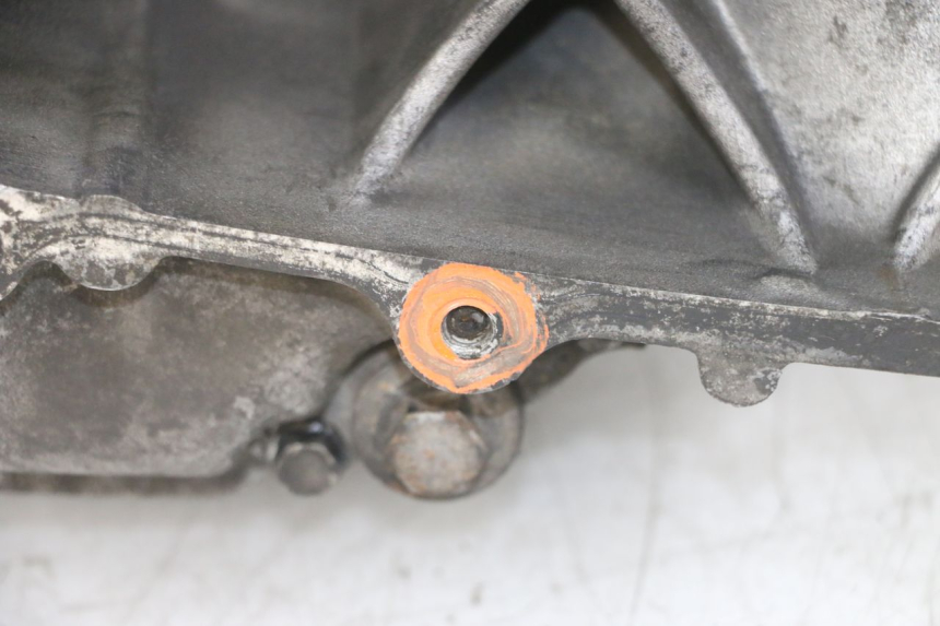 photo de UNTERER MOTORBLOCK YAMAHA XMAX X-MAX 125 (2006 - 2009) - Fokus auf die Struktur