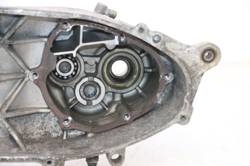 photo de UNTERER MOTORBLOCK YAMAHA XMAX X-MAX 125 (2006 - 2009) - Zoom auf Komponenten