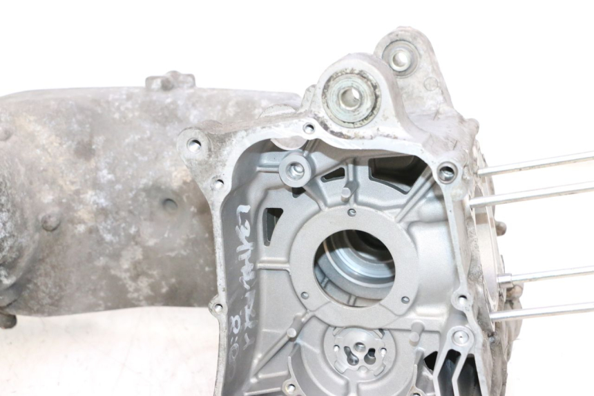 photo de UNTERER MOTORBLOCK YAMAHA XMAX X-MAX 125 (2006 - 2009) - Profilansicht des Ersatzteils
