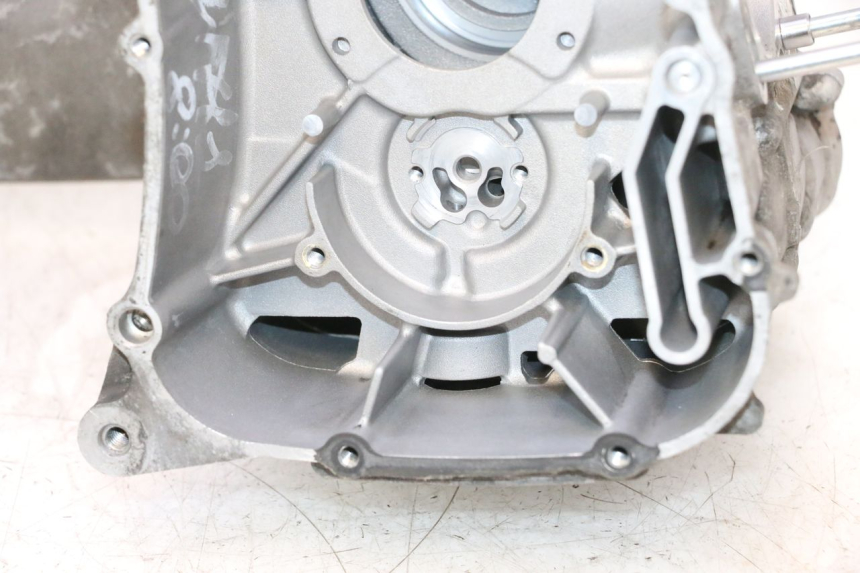 photo de UNTERER MOTORBLOCK YAMAHA XMAX X-MAX 125 (2006 - 2009) - Hauptansicht