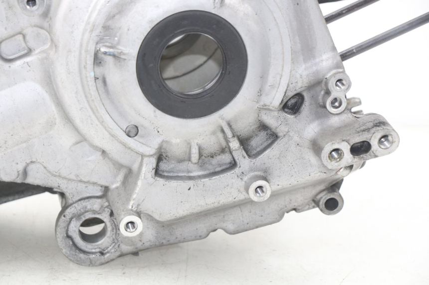 photo de KURBELGEHÄUSE YAMAHA XP T-MAX TMAX 500 (2008 - 2012) - Charakteristische Merkmale