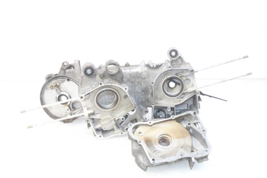 photo de UNTERER MOTORBLOCK YAMASAKI YM T 125 (2015 - 2020) - Fokus auf die Struktur