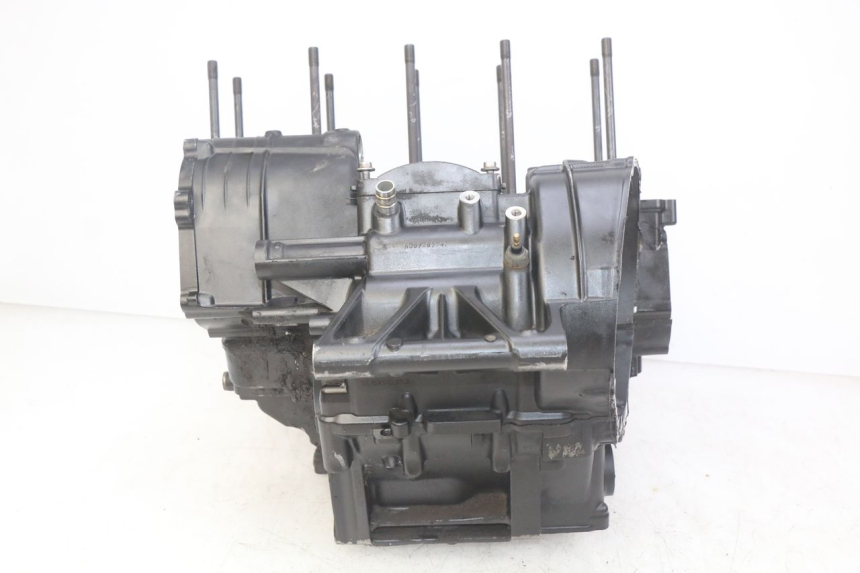 photo de MOTORBLOCK-UNTERTEIL YAMAHA YZF R1 1000 (2007 - 2008) - Details der Befestigungspunkte