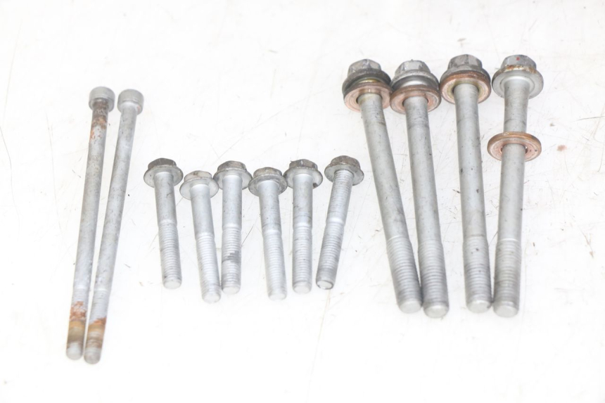 photo de UNTERER MOTORBLOCK KAWASAKI Z 750 (2007 - 2013) - Detailansicht des Bauteils