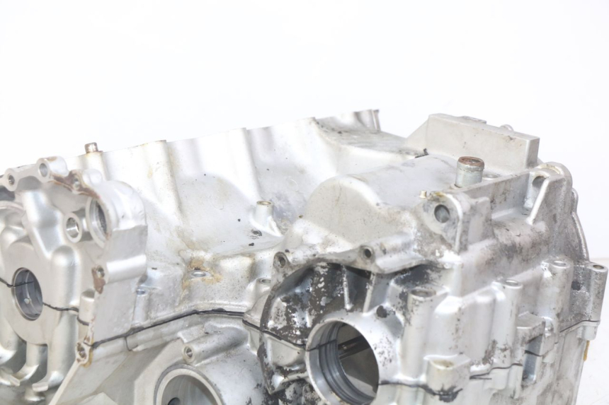 photo de UNTERER MOTORBLOCK KAWASAKI ZX-6R ZX6R 600 (1995 - 1997) - Zoom auf Gebrauchszustand