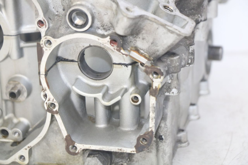 photo de UNTERER MOTORBLOCK KAWASAKI ZX-6R ZX6R 600 (1995 - 1997) - Oberflächenzustand und Material