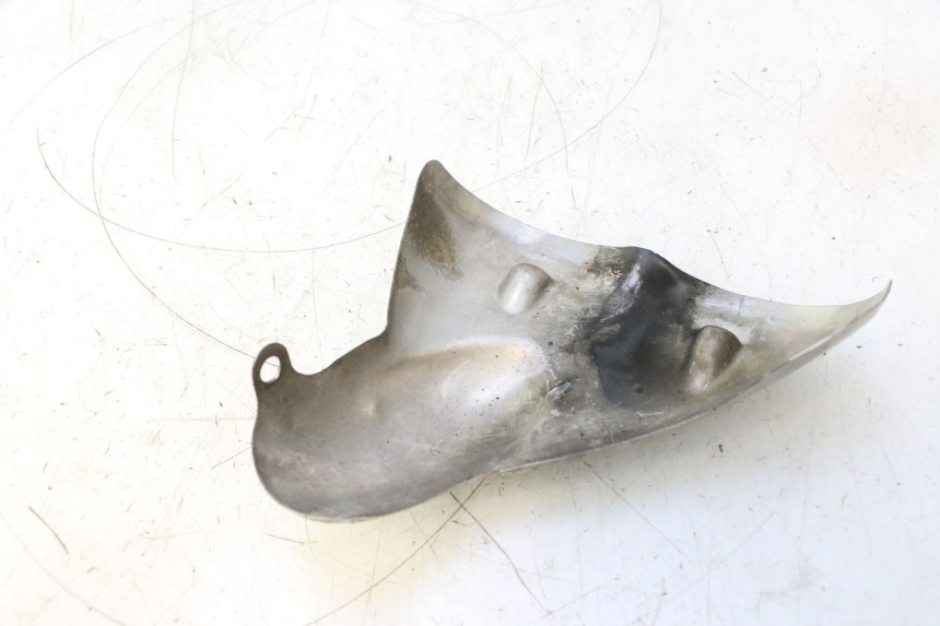photo de AUSPUFFBLENDE GILERA GP 800 (2007 - 2013) - Details der Befestigungspunkte
