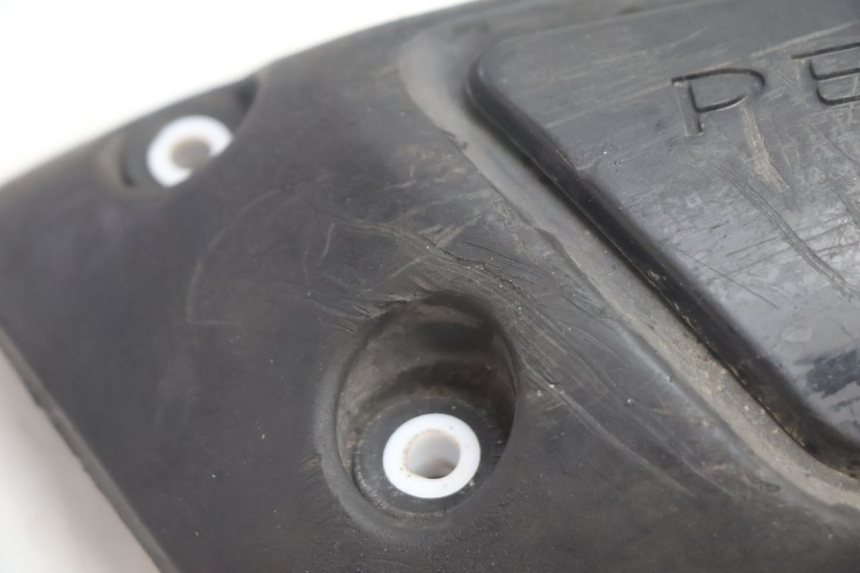 photo de AUSPUFFBLENDE PEUGEOT KISBEE 4T 50 (2010 - 2017) - Zoom auf Gebrauchszustand