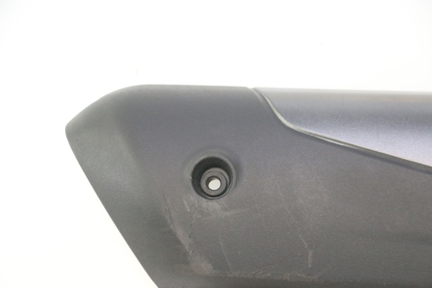 photo de AUSPUFFBLENDE PIAGGIO MP3 HPE 530 (2022 - 2026) - Hochauflösende Nahaufnahme