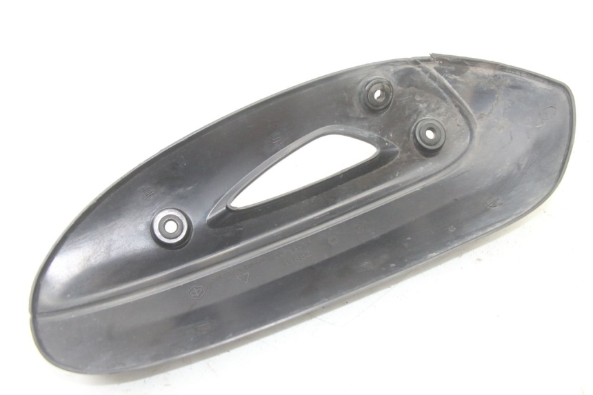 photo de AUSPUFFBLENDE PIAGGIO ZIP 4T 50 (2018 - 2020) - Kennzeichnungen und Originalreferenzen