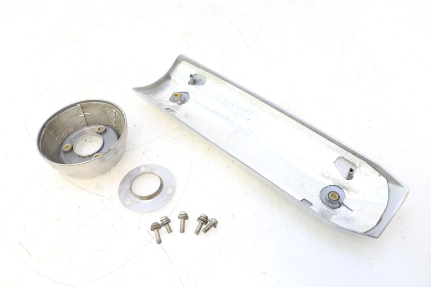photo de AUSPUFFBLENDE YAMAHA X-MAX XMAX 125 (2010 - 2013) - Oberflächenzustand und Material