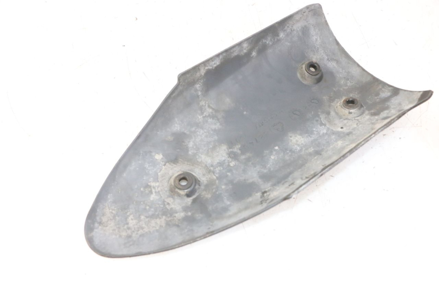 photo de AUSPUFFBLENDE PIAGGIO X9 EVOLUTION 125 (2003 - 2007) - Detailansicht des Bauteils