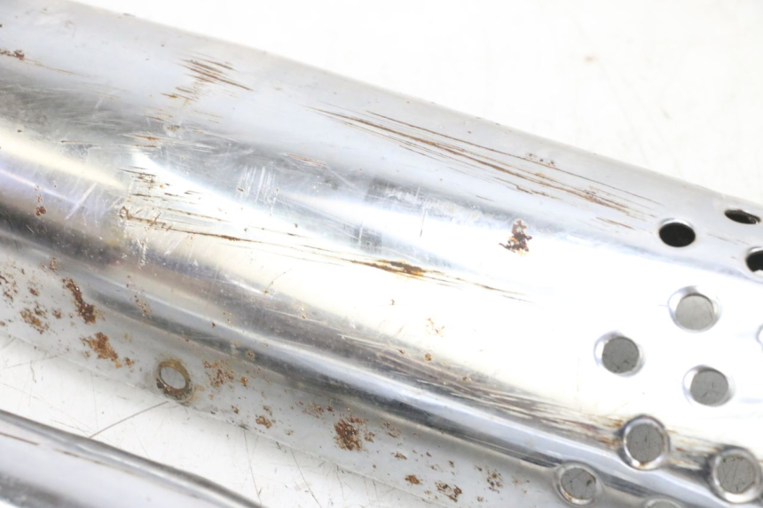 photo de AUSPUFFBLENDE KYMCO ZING 125 (1997 - 2003) - Alternativer Blickwinkel