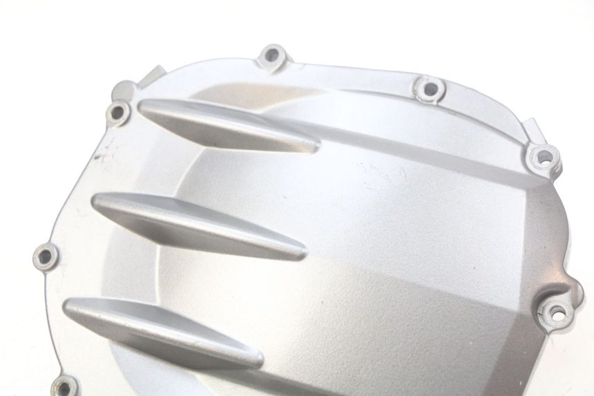 photo de KUPPLUNGSGEHÄUSE YAMAHA FJR ABS 1300 (2006 - 2012) - Alternative Perspektive