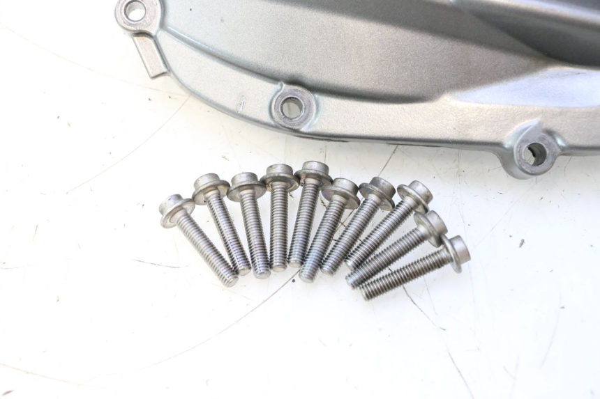 photo de KUPPLUNGSDECKEL YAMAHA FJR 1300 (2001 - 2005) - Details der Befestigungspunkte